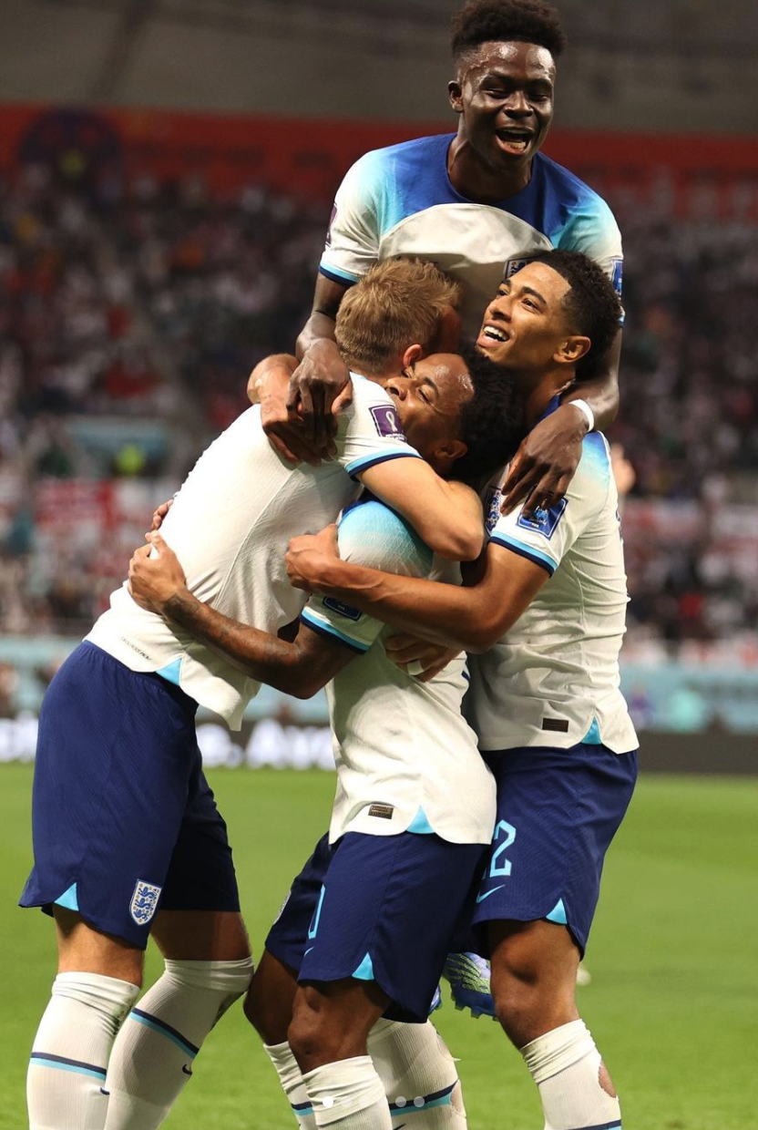 英格蘭在第一輪比賽對上伊朗，並獲得首勝。（圖／翻攝自臉書 @fifaworldcup）